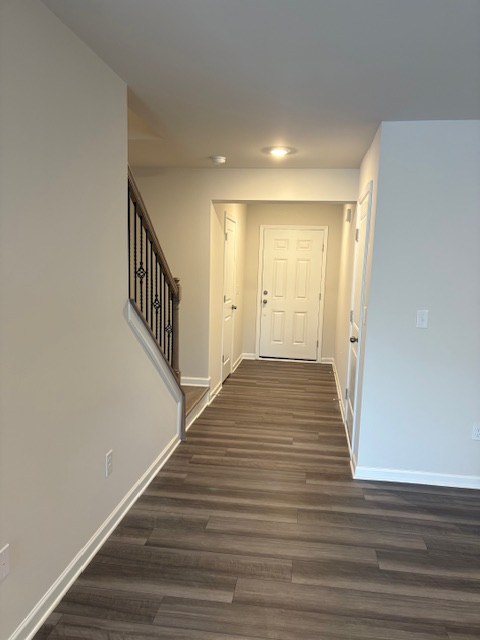 128 Plumtree Ct - Photo 2 of 20