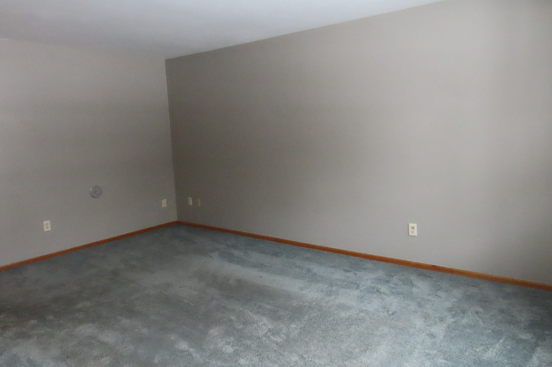 2025 S Main St - Photo 6 of 20