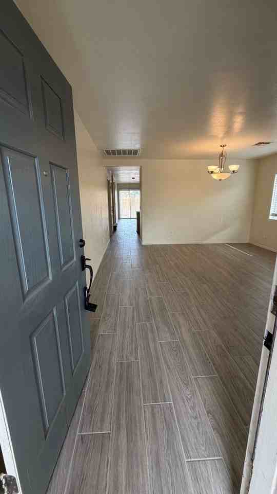 10577 N 115th Dr - Photo 2 of 48