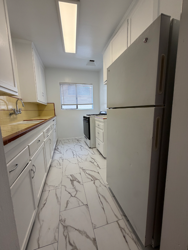 5826 Gregory Ave #4 - Photo 2 of 20