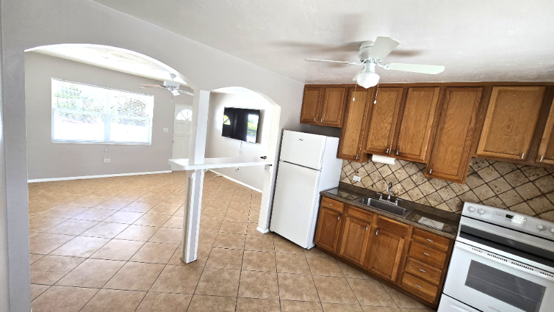 501 124th Street Gulf - Photo 5 of 12