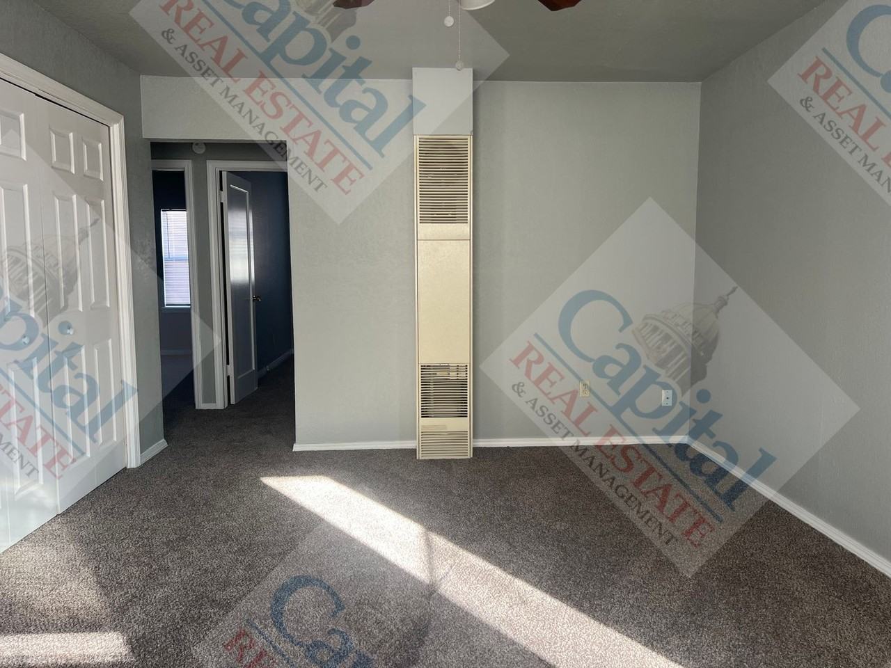 551 E Indian Dr - Photo 5 of 23