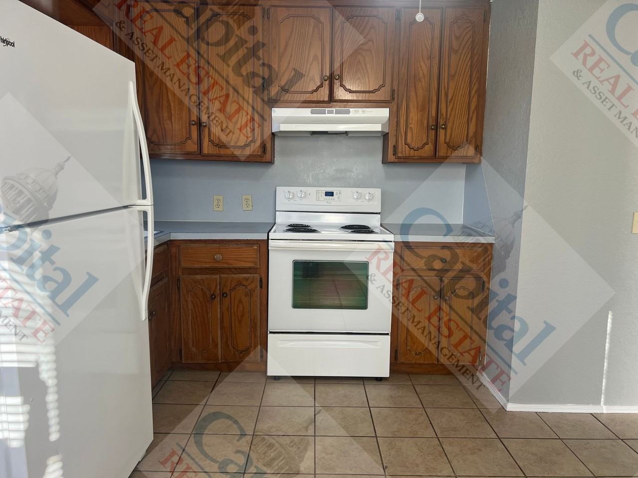 551 E Indian Dr - Photo 7 of 23