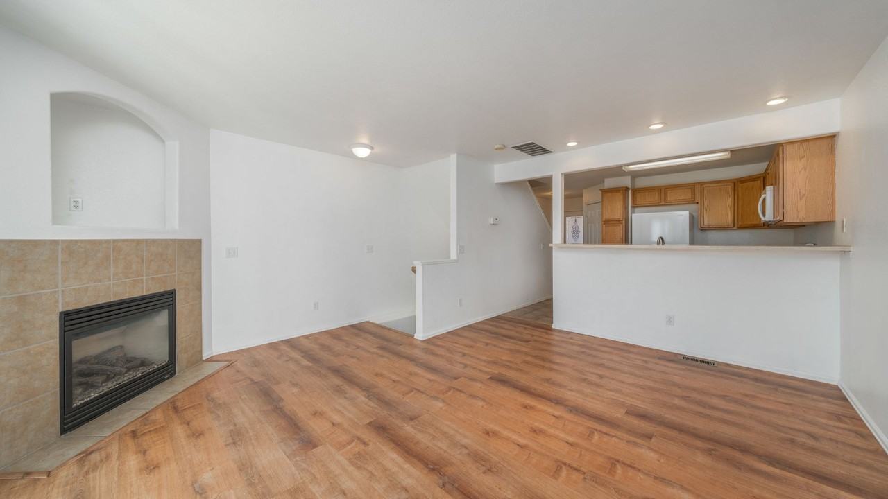 216 Pecan Garden Vw - Photo 2 of 16