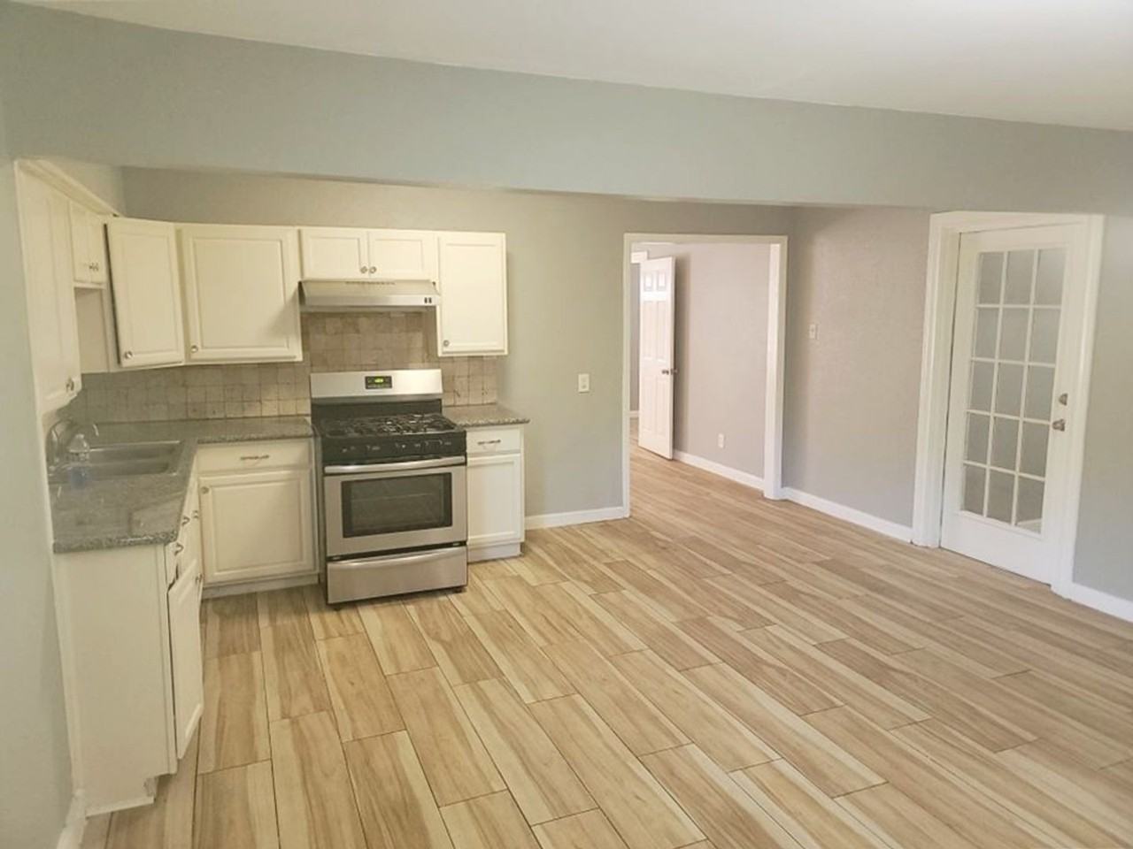 5115 Balkin St - Photo 3 of 14