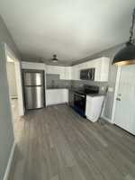 featured image of 426 Washington St #2