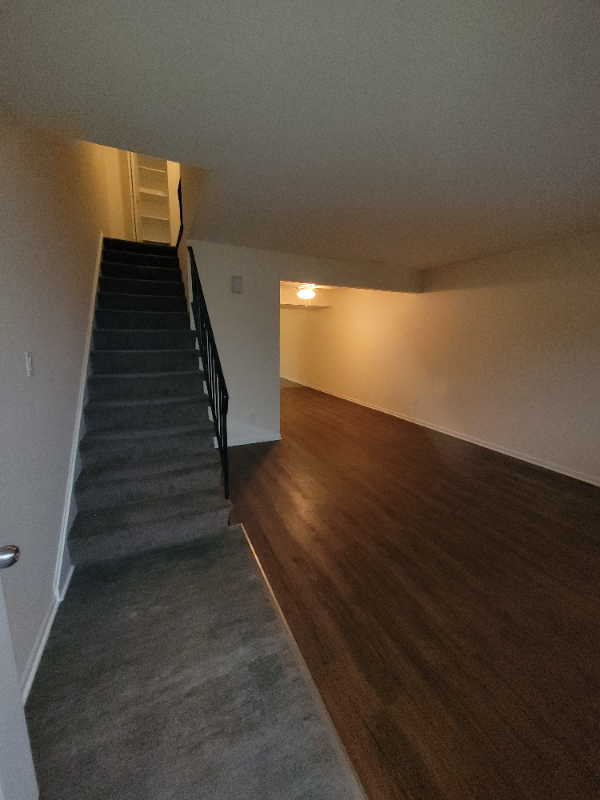 7600 Whitcomb St #C - Photo 3 of 11