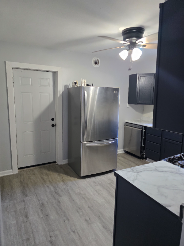 1040 Polk St - Photo 4 of 20