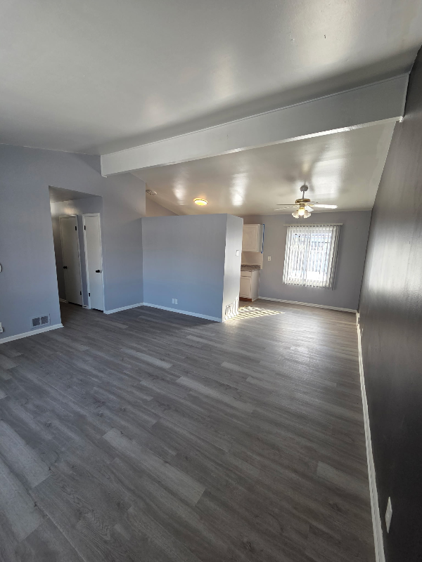 3716 Lynn St - Photo 3 of 11