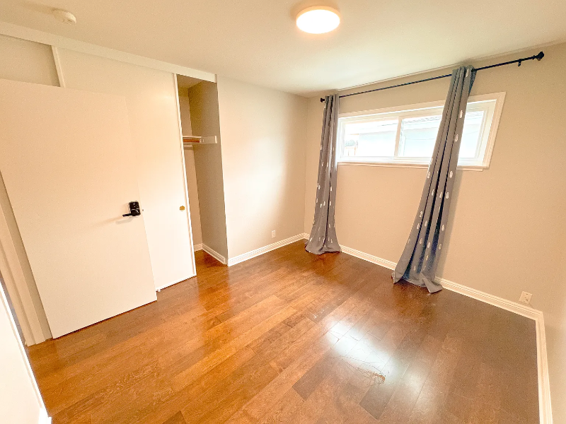 12 Linden Ave #D - Photo 6 of 10