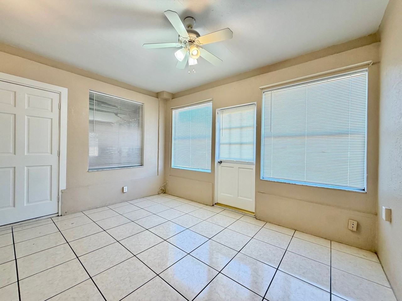 10780 64th Ave - Photo 3 of 25