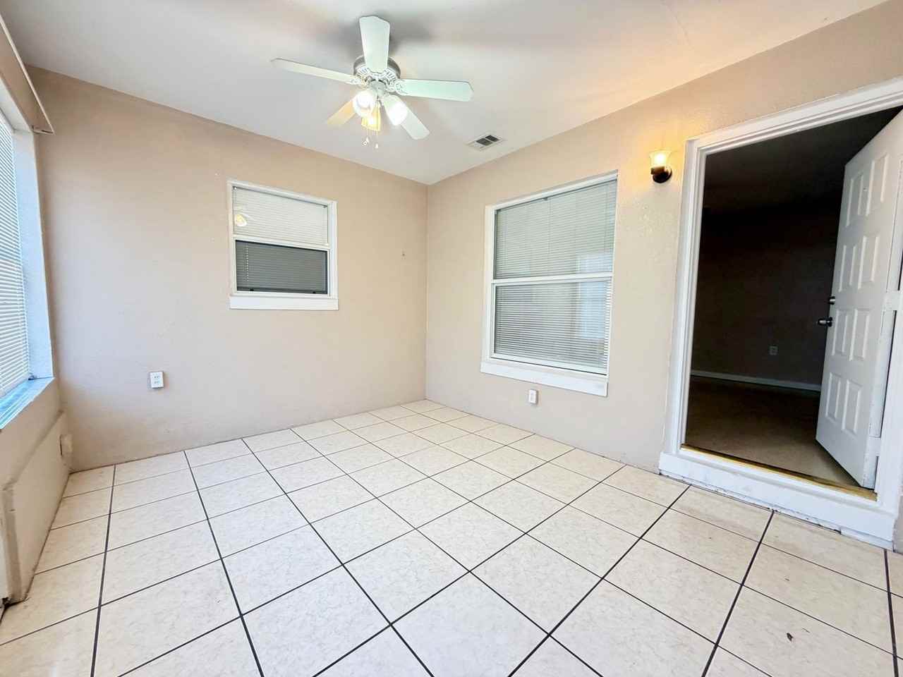 10780 64th Ave - Photo 4 of 25