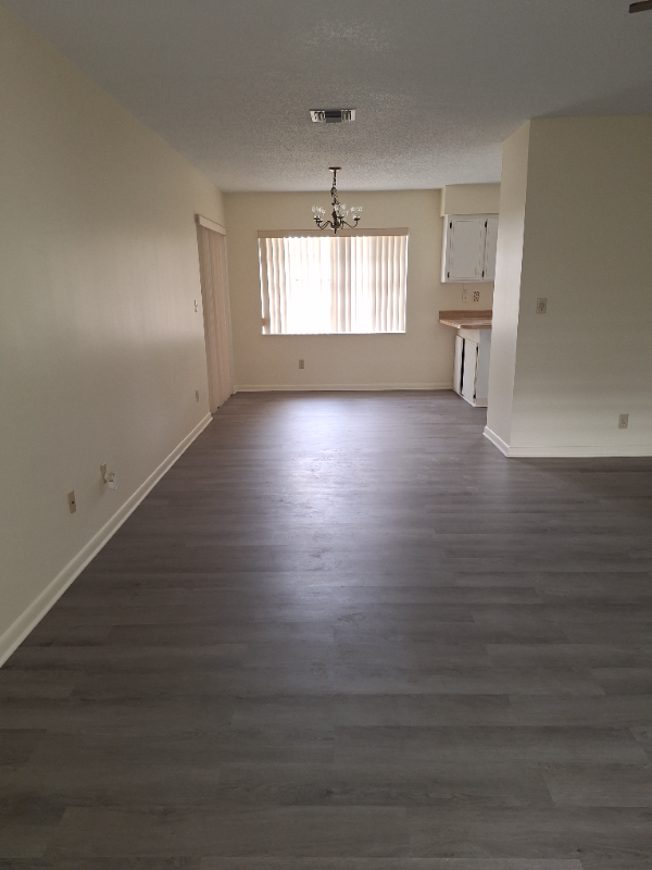 125 22nd Ave - Photo 4 of 20