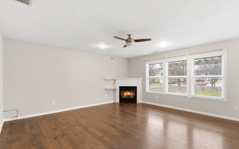 10870 Balfour Dr - Photo 2 of 16