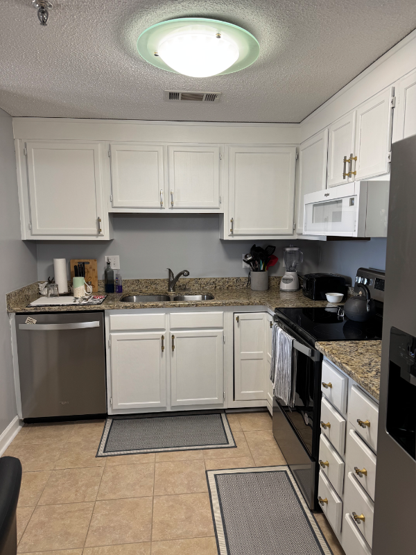 303 Sugar Top Dr - Photo 2 of 15