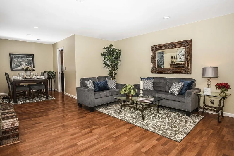 4984 Hames Dr - Photo 4 of 14