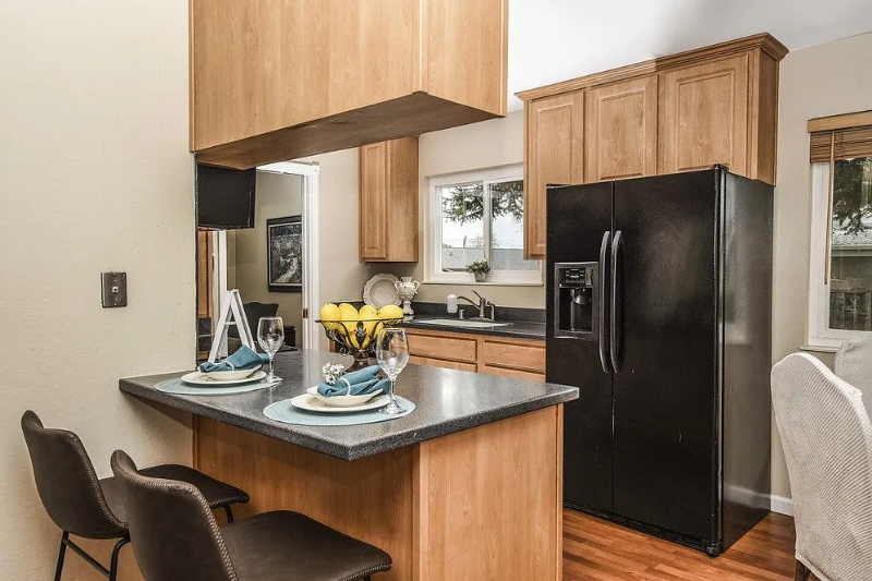 4984 Hames Dr - Photo 6 of 14