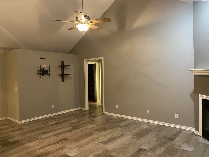 1825 Mountain Ash Dr - Photo 5 of 19