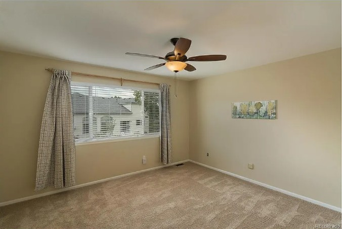 249 Chelsea St - Photo 5 of 13