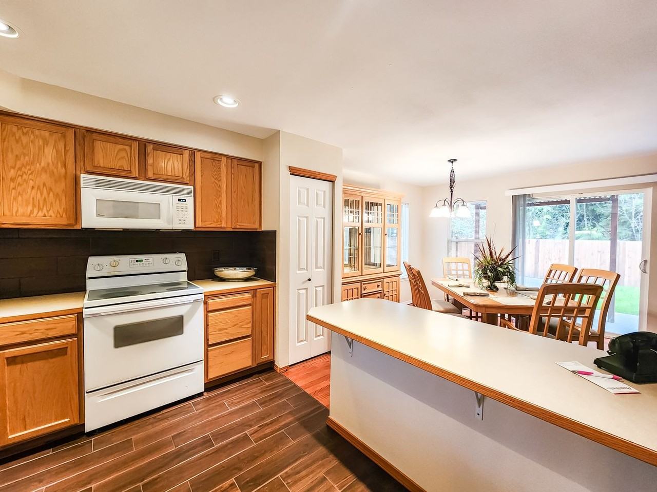 8306 Putters Ct - Photo 3 of 17