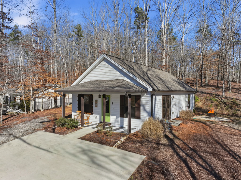 7621 Maple Pl - Photo 2 of 20