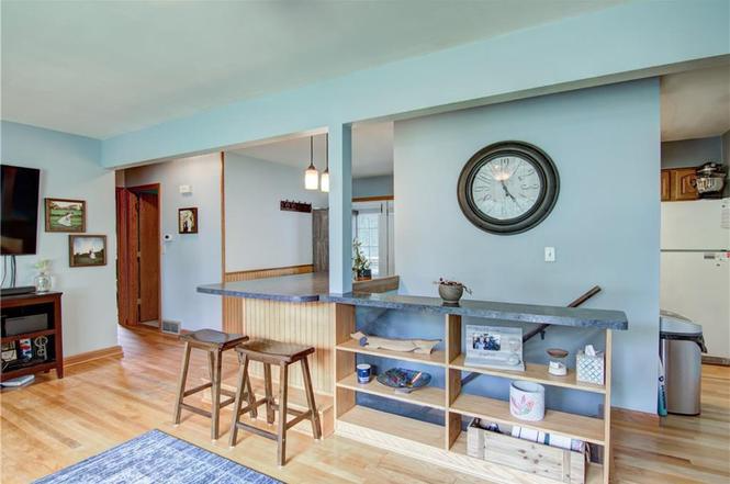 2944 Uranus Ave - Photo 6 of 11