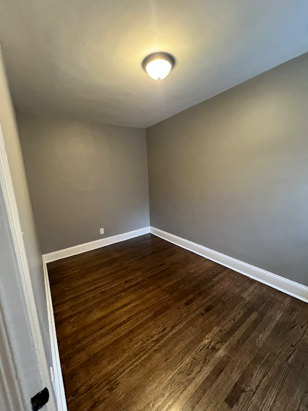 5527 Bloyd St - Photo 6 of 17