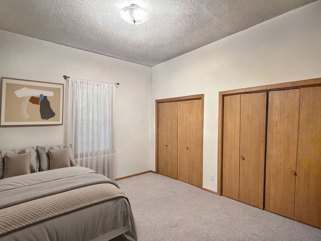 5212 Lincoln Way - Photo 3 of 13