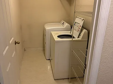 18001 Richmond Place Dr #231 - Photo 2 of 11