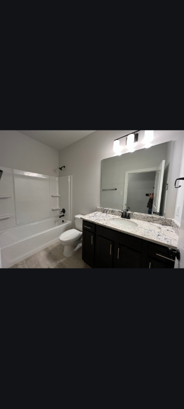 127 Oak Meadow Rd - Photo 7 of 9