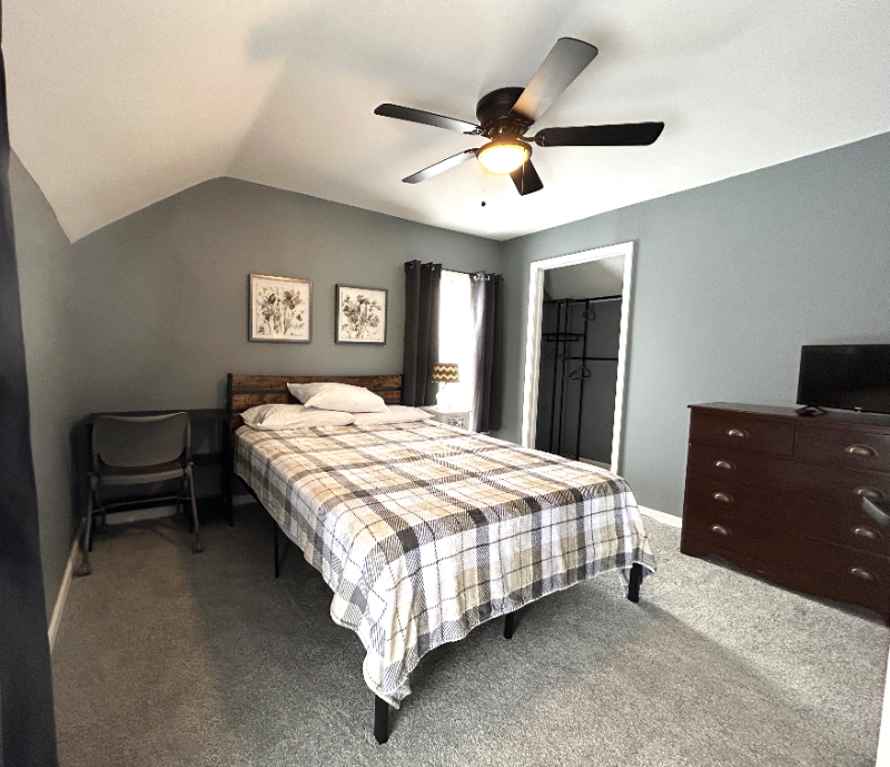 1632 Holmden Ave #4 - Photo 3 of 7