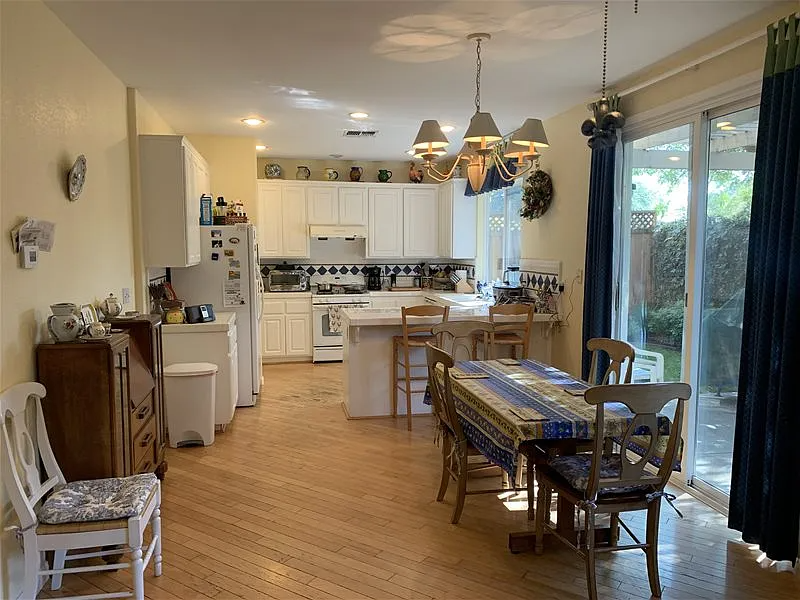 3350 Via Verde Ter - Photo 6 of 20