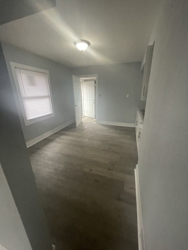 5955 N 79th St - Photo 3 of 6