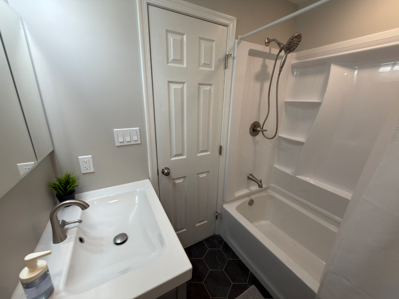 4377 Pechin St - Photo 7 of 14