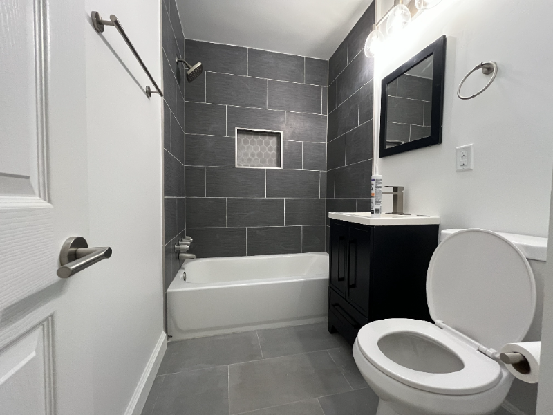 6411 Malvern Ave #2F - Photo 2 of 9