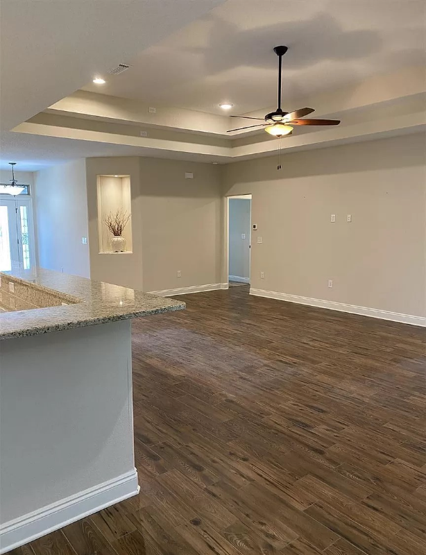 9167 Tara Cir - Photo 5 of 20