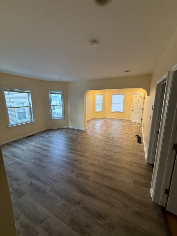 693 Walnut St #1 - Photo 5 of 6