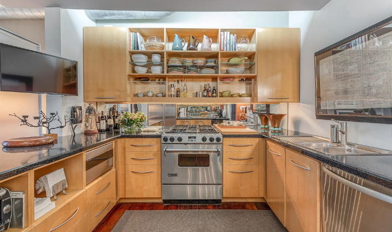 1931 Manning St - Photo 3 of 5