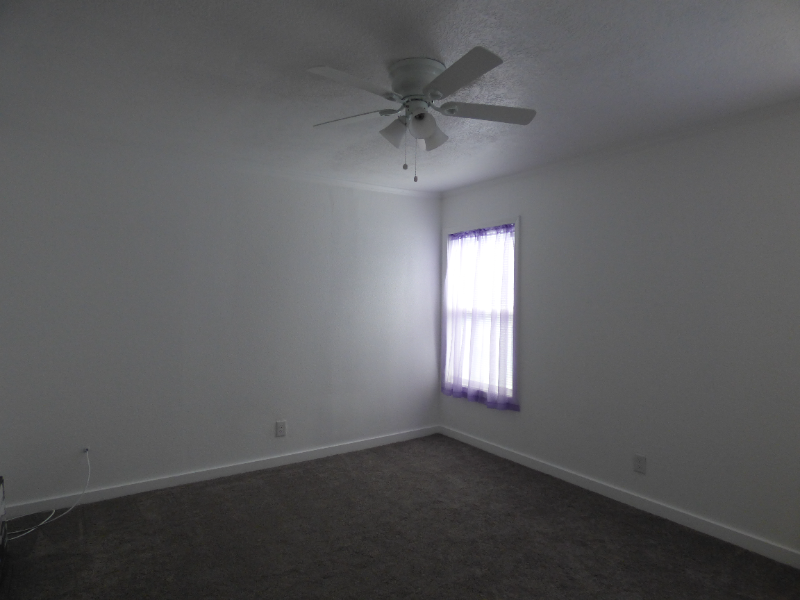 9 W Eads Ave - Photo 7 of 11