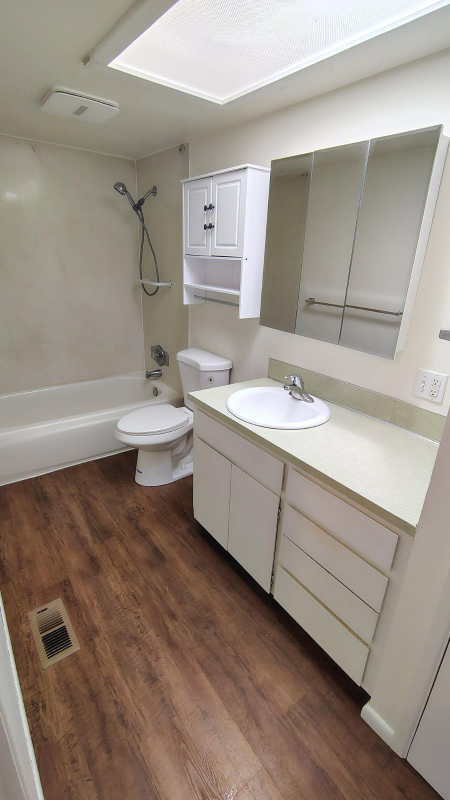 757 Camas Ave Ne #757 - Photo 4 of 8