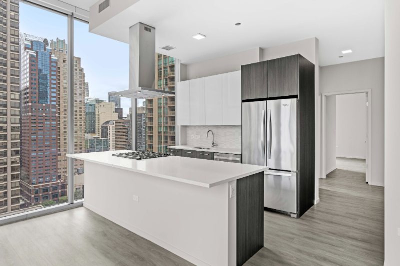 34 E Huron St - Photo 6 of 18