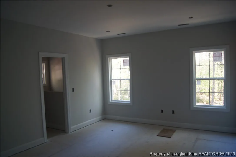 1450 New York Ave - Photo 6 of 7