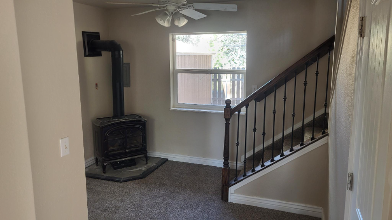 109 Garnet Way - Photo 7 of 15