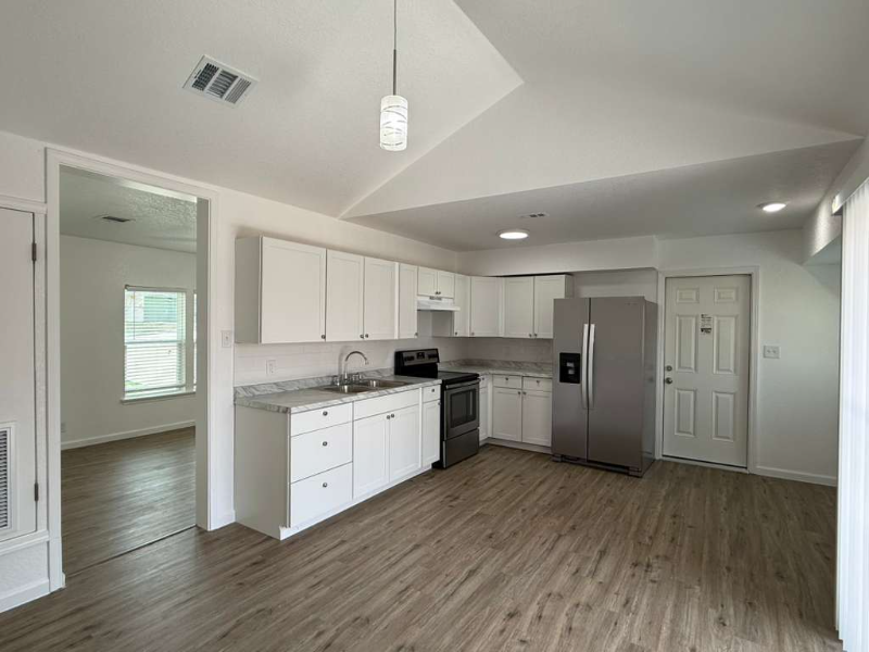 8827 Slumber Ln - Photo 6 of 18