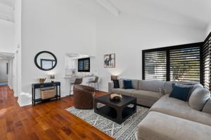 featured image of 526 Via De La Valle #A