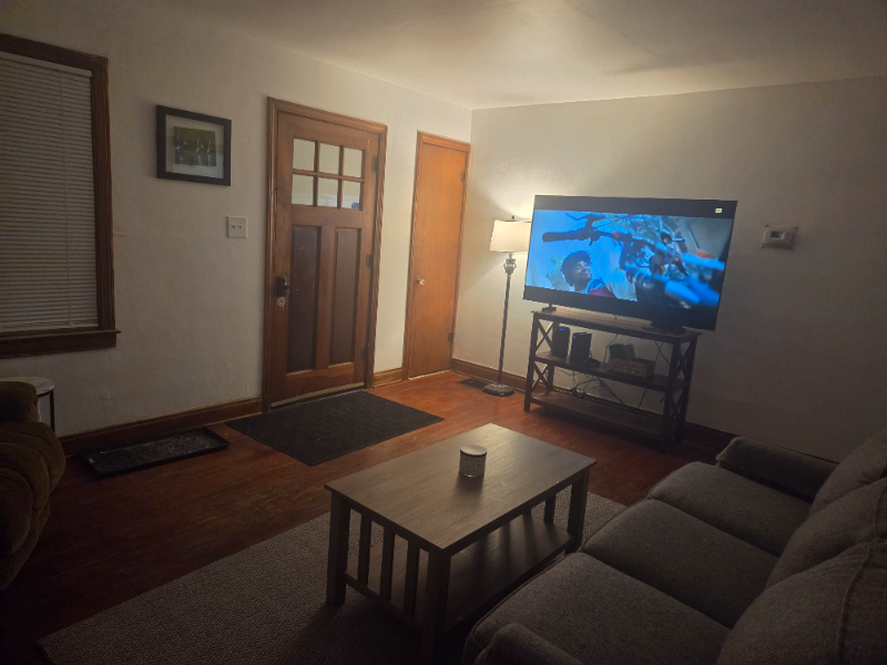 465 N Randolph Ave #1 - Photo 3 of 6