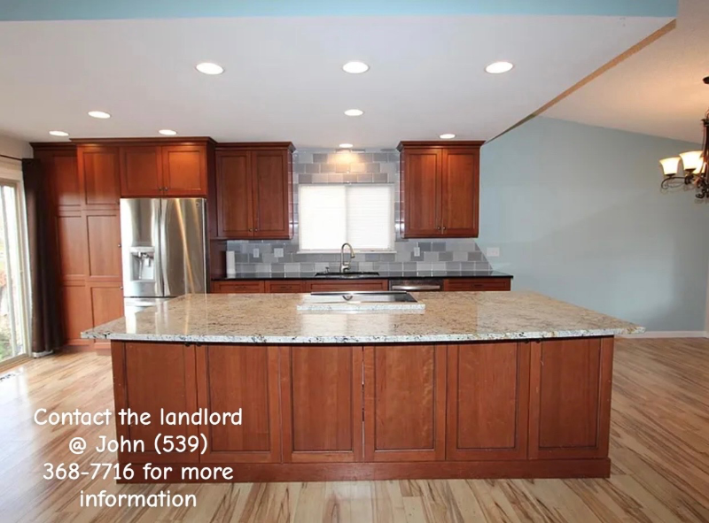 4053 S Olathe Ct - Photo 3 of 12