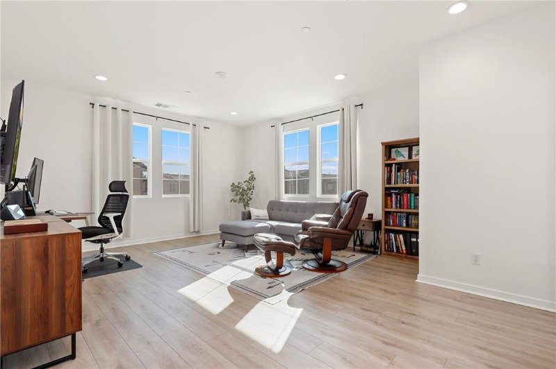 2983 E Halton Paseo - Photo 6 of 11