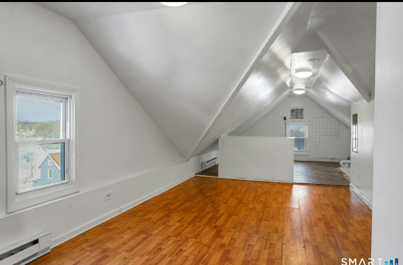 18 Grandview Ave #4 - Photo 6 of 7