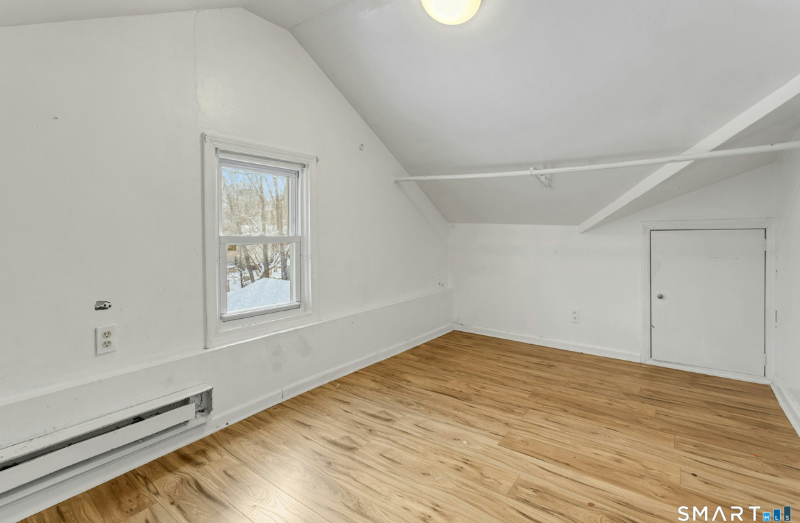 18 Grandview Ave #4 - Photo 7 of 7